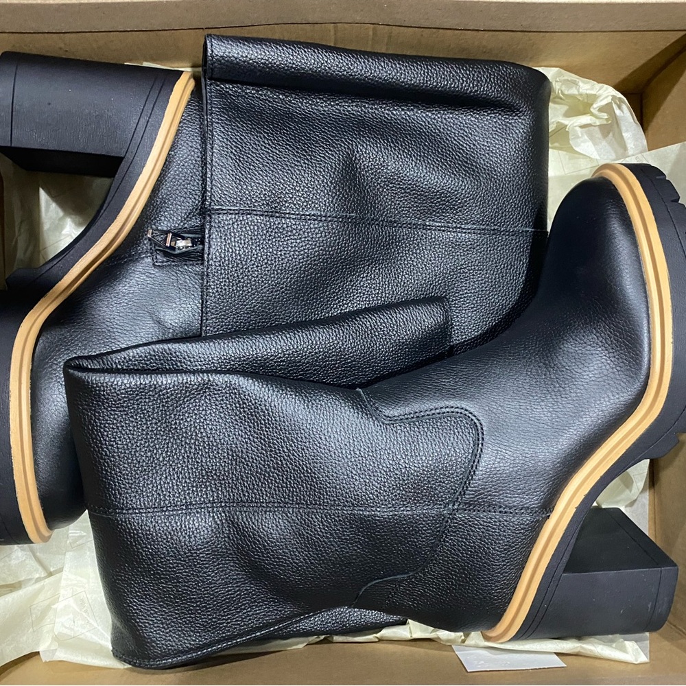 Dolce Vita Onyx Leather Boots